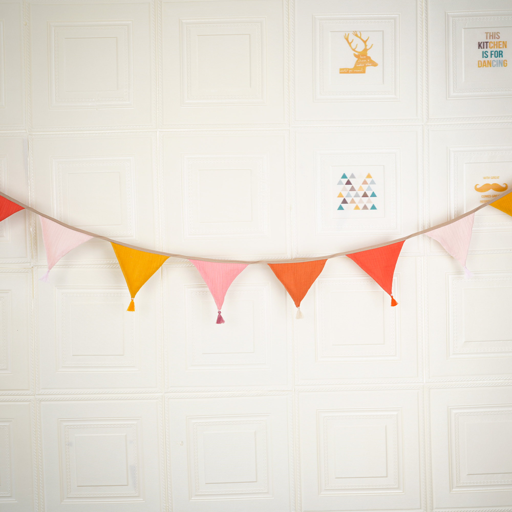 2.6M/8.5FT Nursery Candy Fabri - Baby Nursery Bunting 리뷰 및 가격